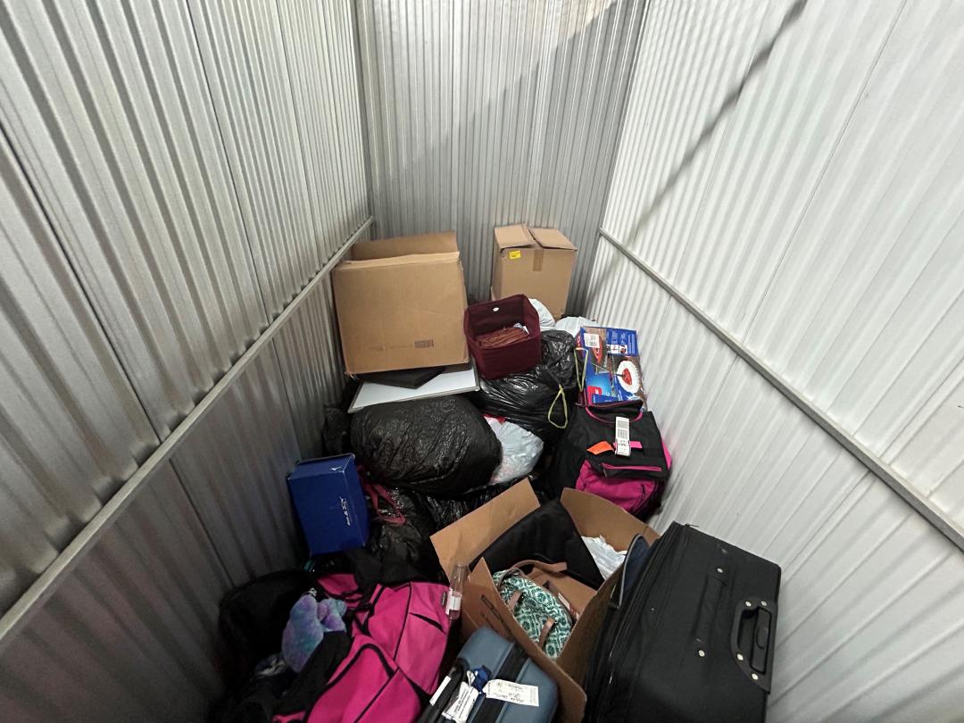 Storage Unit Auction in Gonzales, LA at Appletree Storage Gonzales